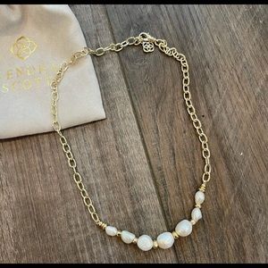 Kendra Scott pearl and gold necklace
